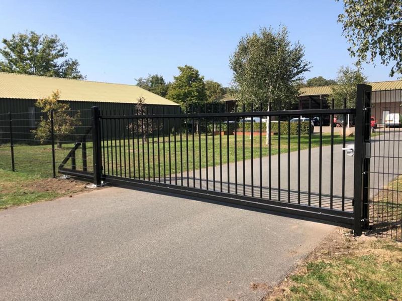 Sliding gate | Professional | Width 300 cm