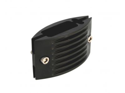 Coupler bracket for wire mesh fence